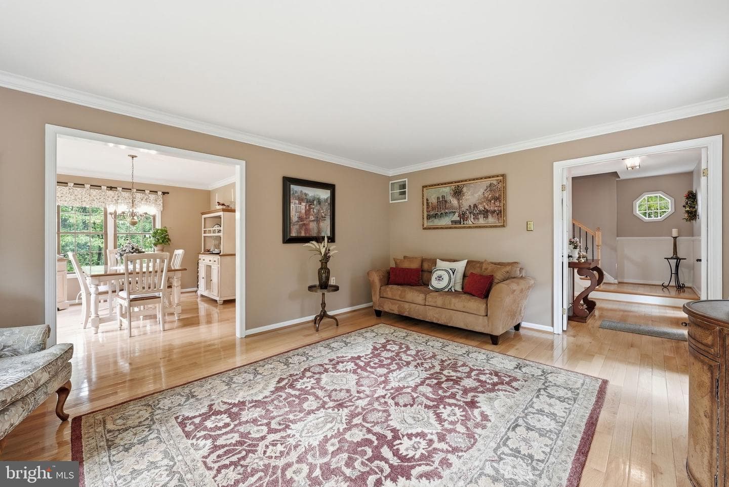 5750 Laurel Glen Court photo 10