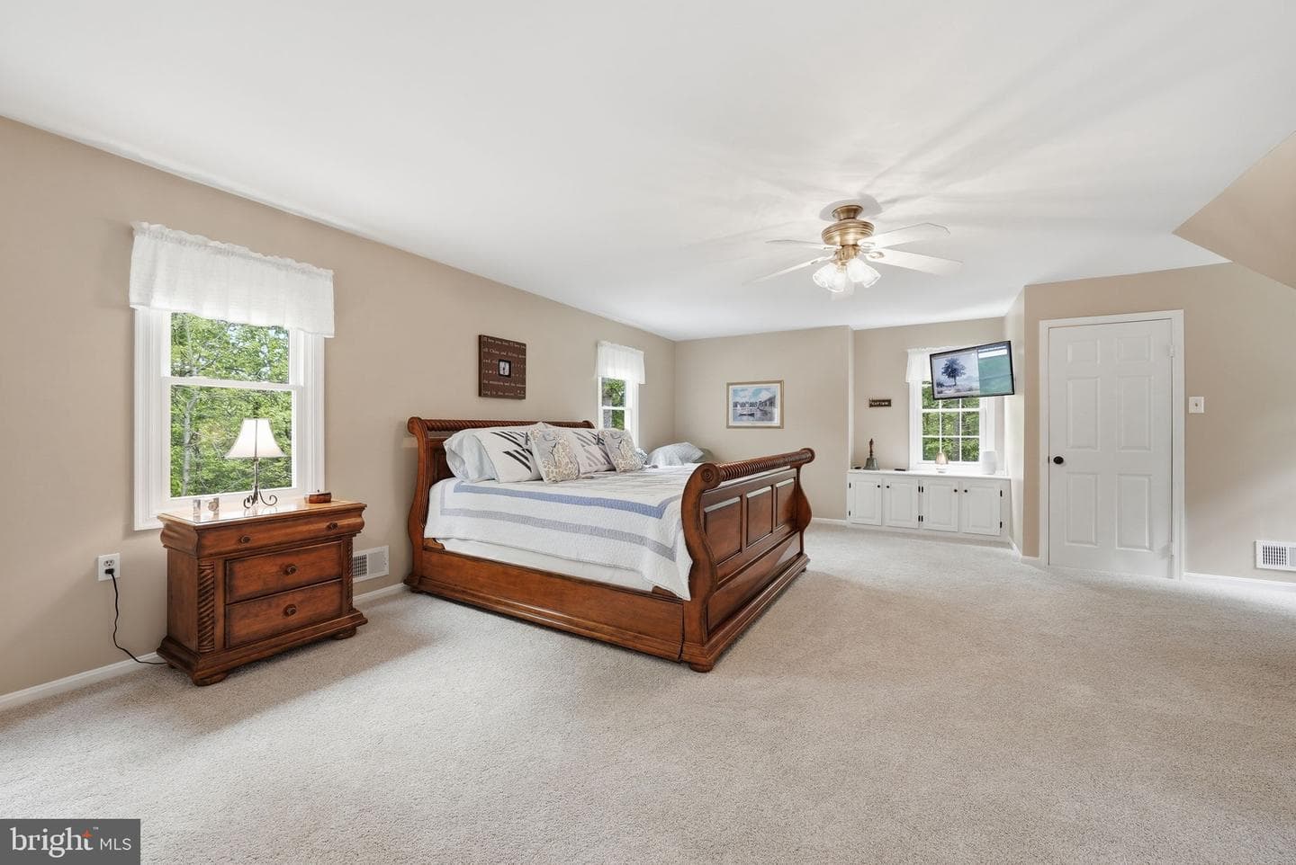 5750 Laurel Glen Court photo 24