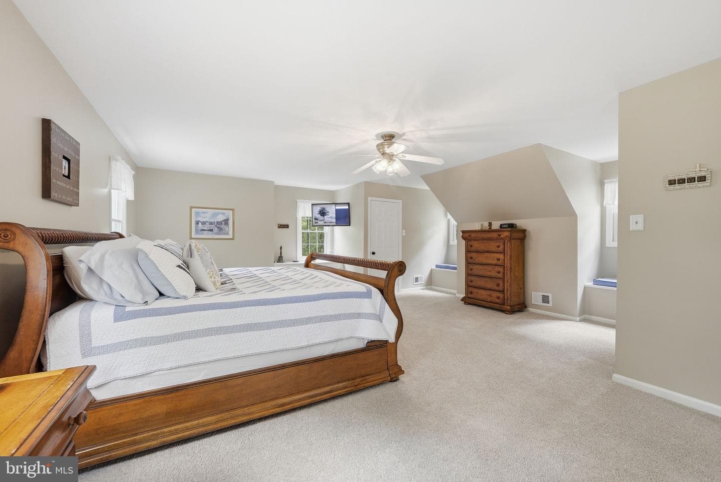 5750 Laurel Glen Court photo 25