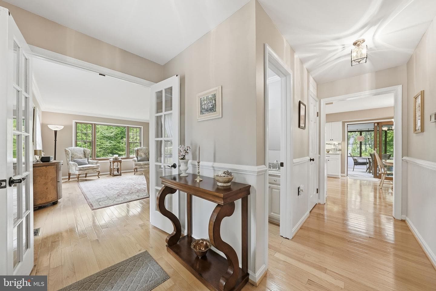 5750 Laurel Glen Court photo 8