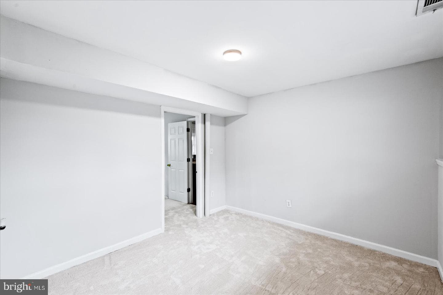 7986 Deward Court photo 28