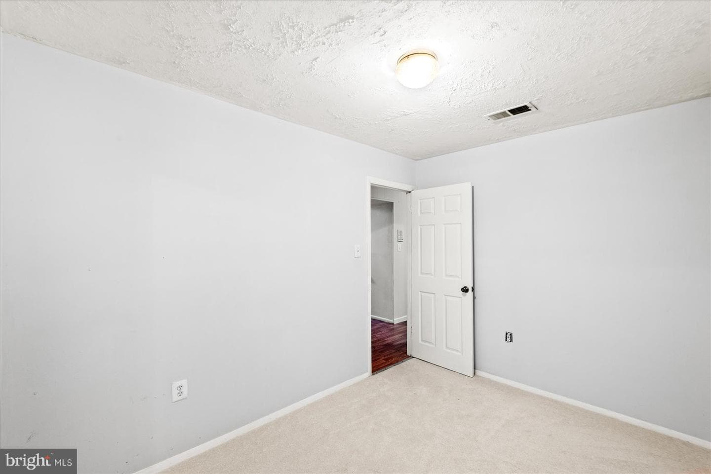 7986 Deward Court photo 33