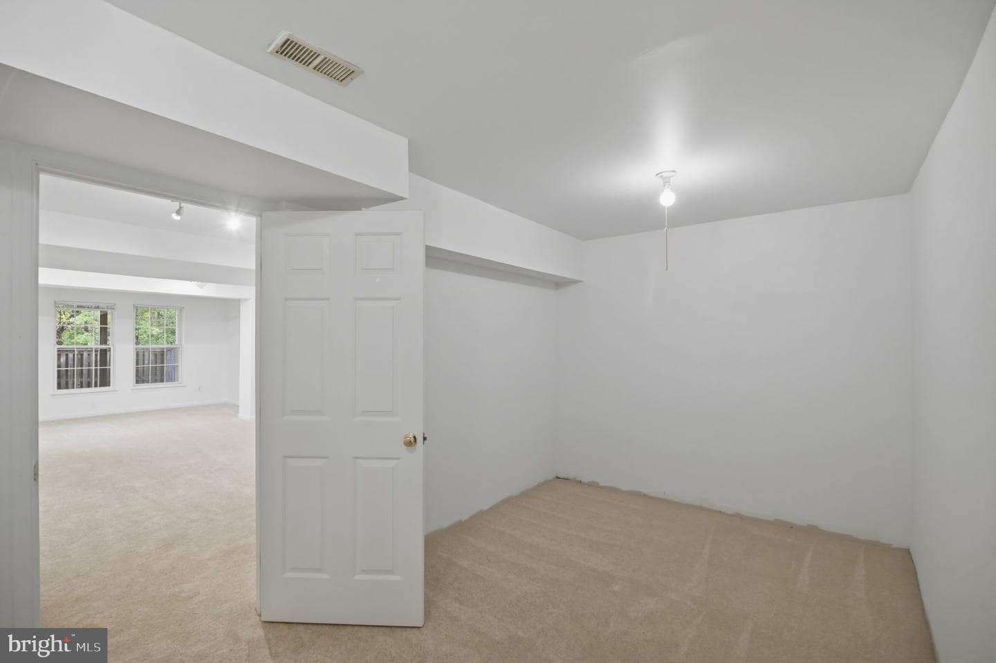 9053 Falcon Glen Court photo 17