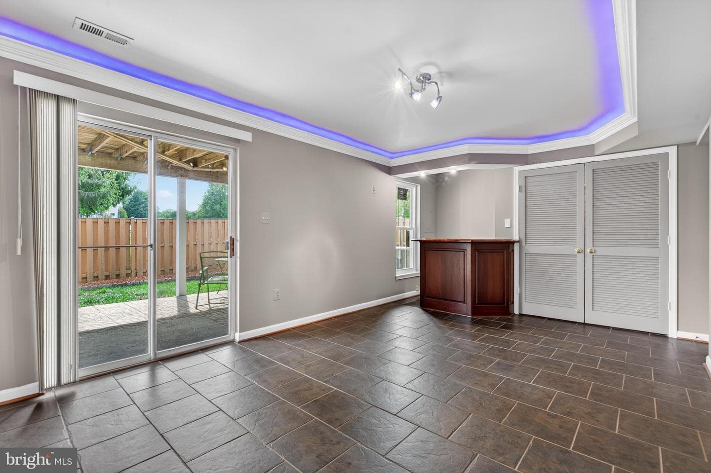 9000 Falcon Glen Court photo 45