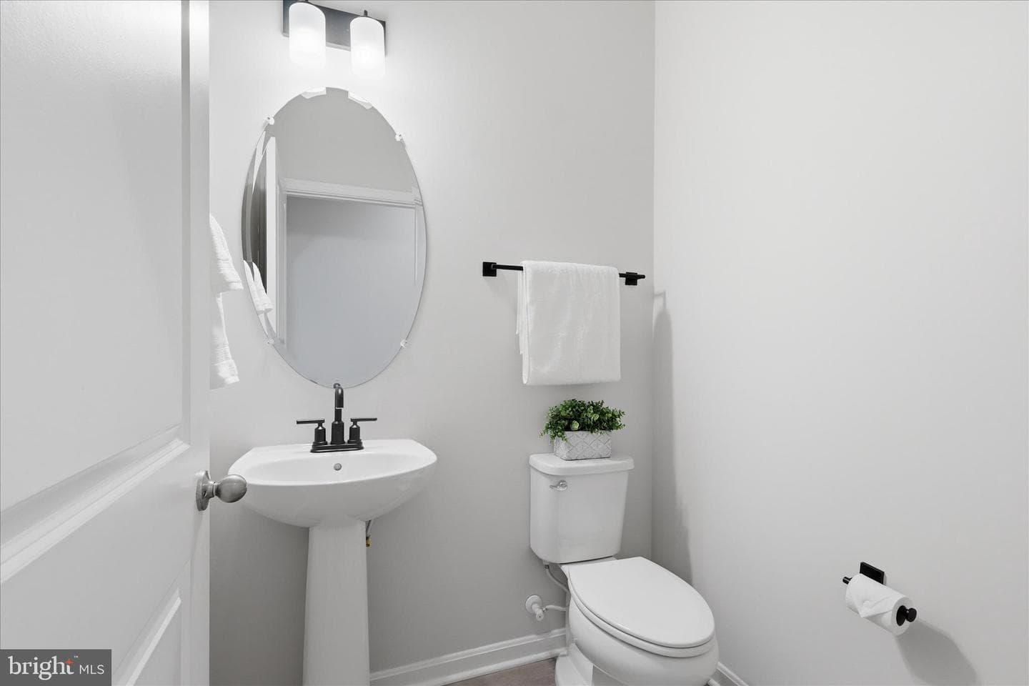 3664 Traford Lane photo 26