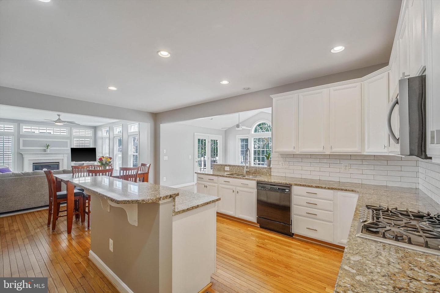 6519 Debhill Lane photo 20