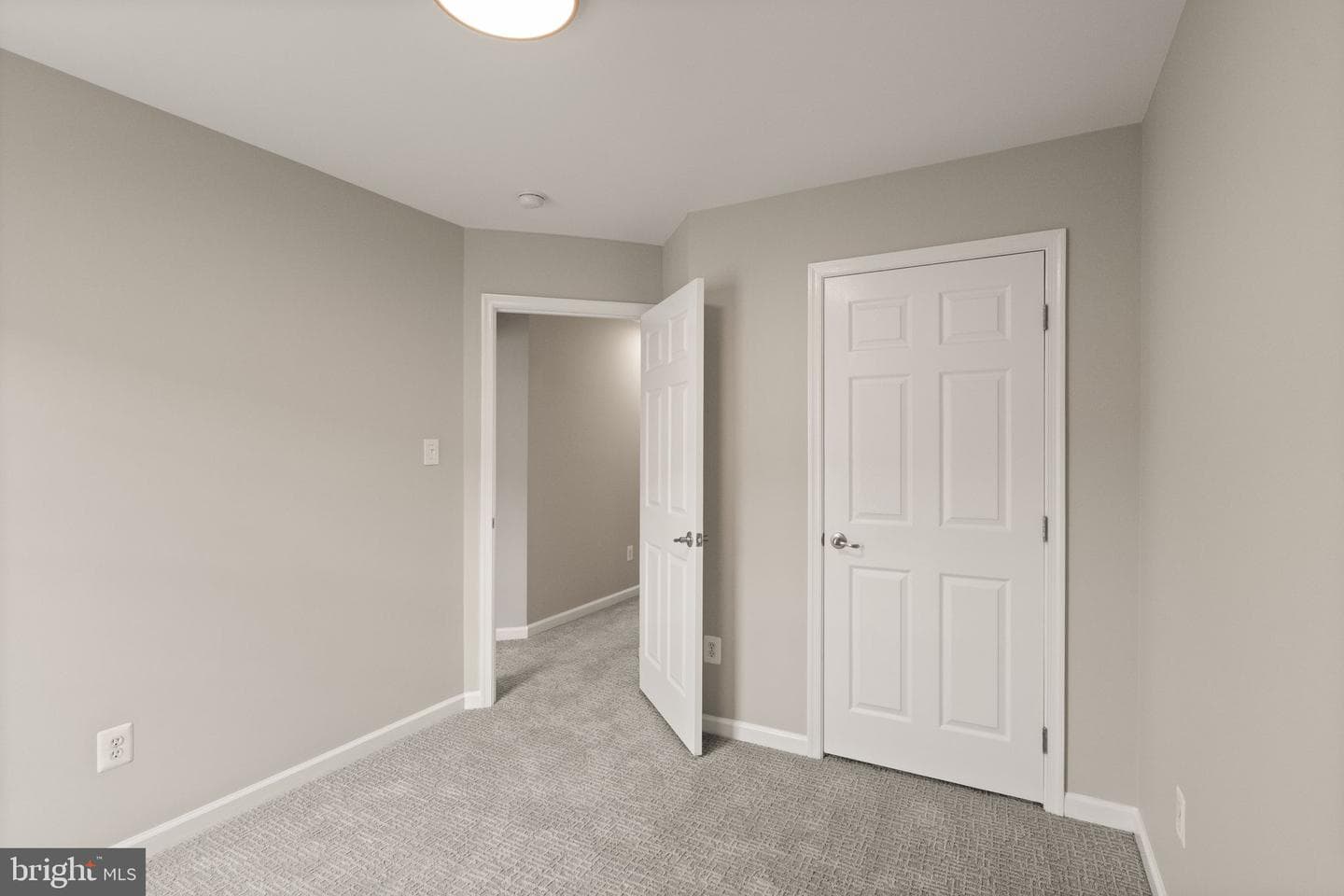 7015 Trek Way photo 38