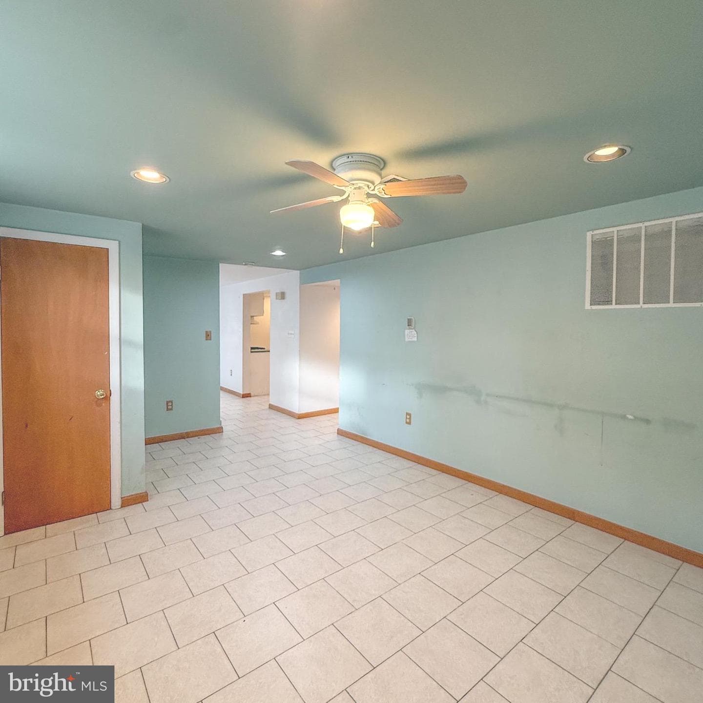 4413 Kenwood Drive photo 16
