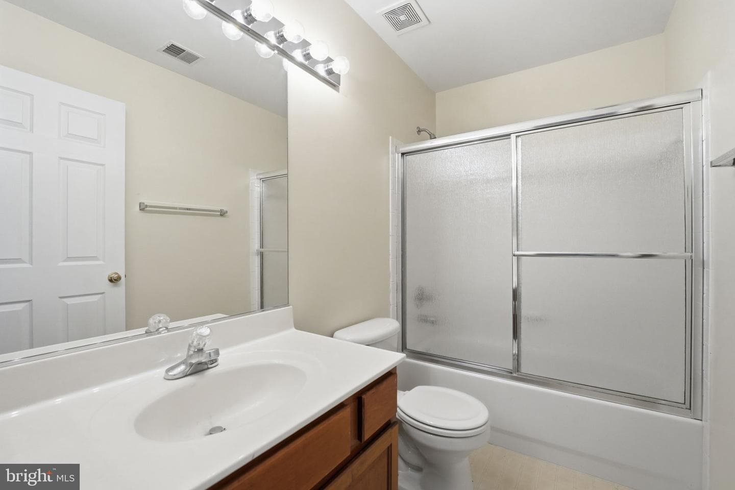 10376 Plum Tree Court photo 33