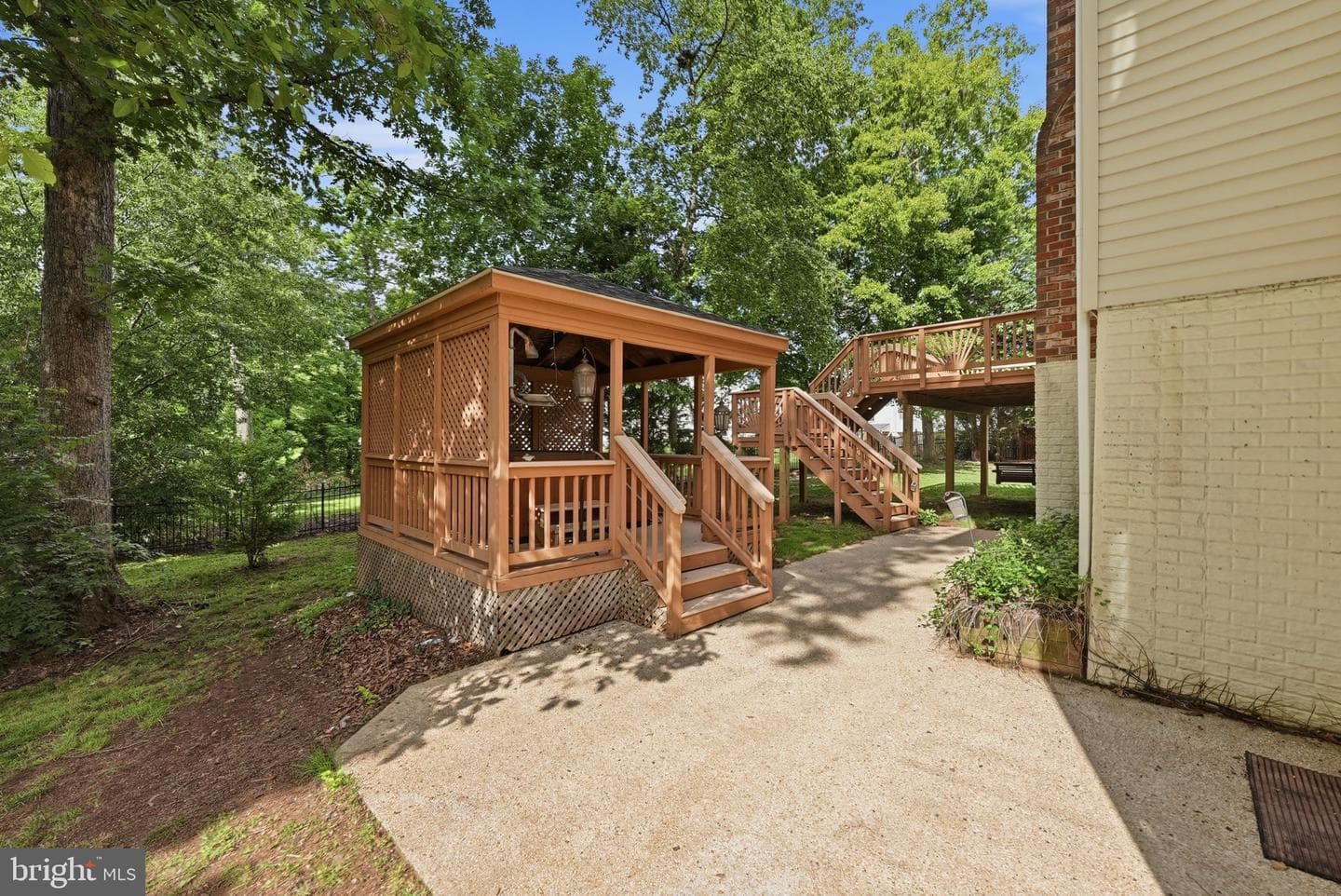 10376 Plum Tree Court photo 52