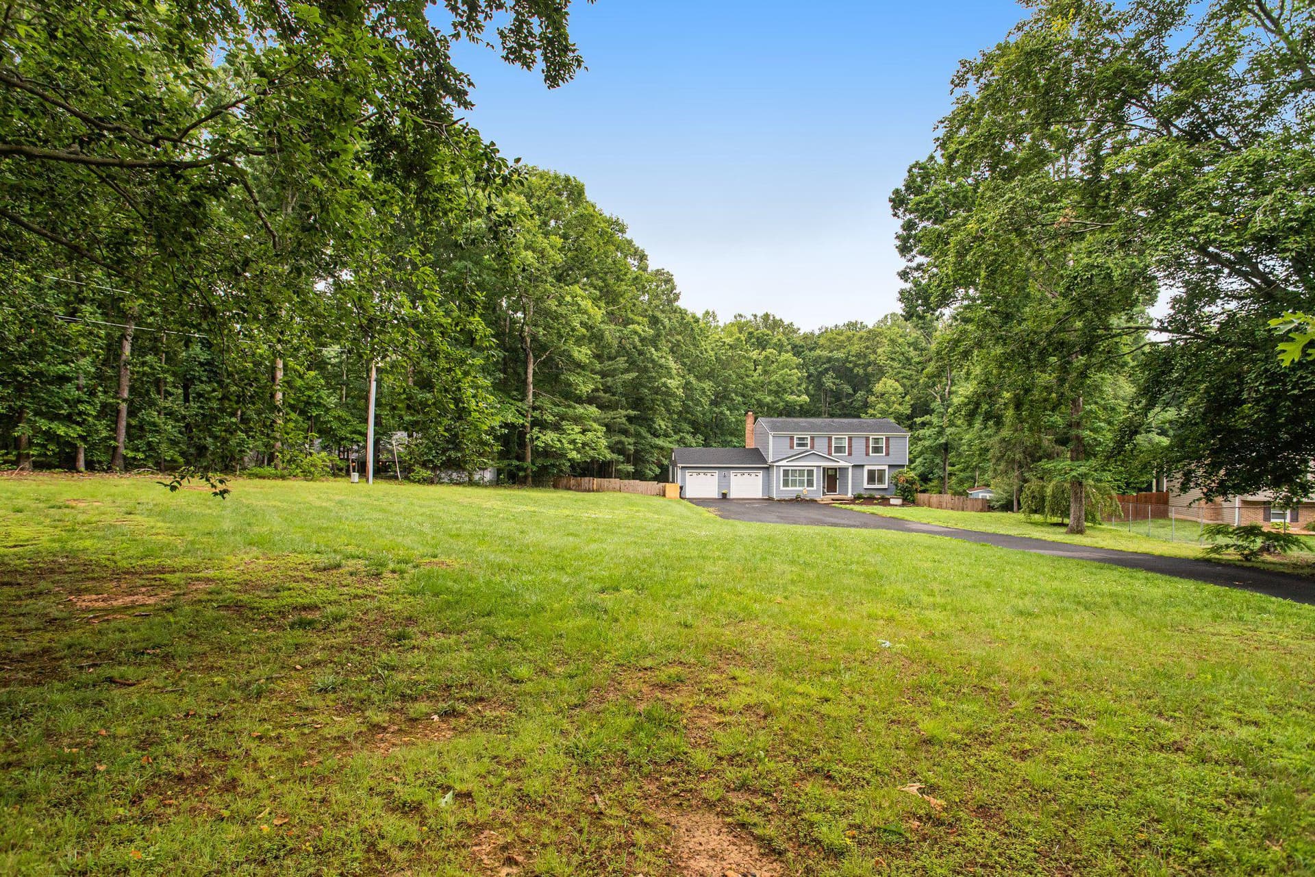 8005 Gracie Drive photo 3