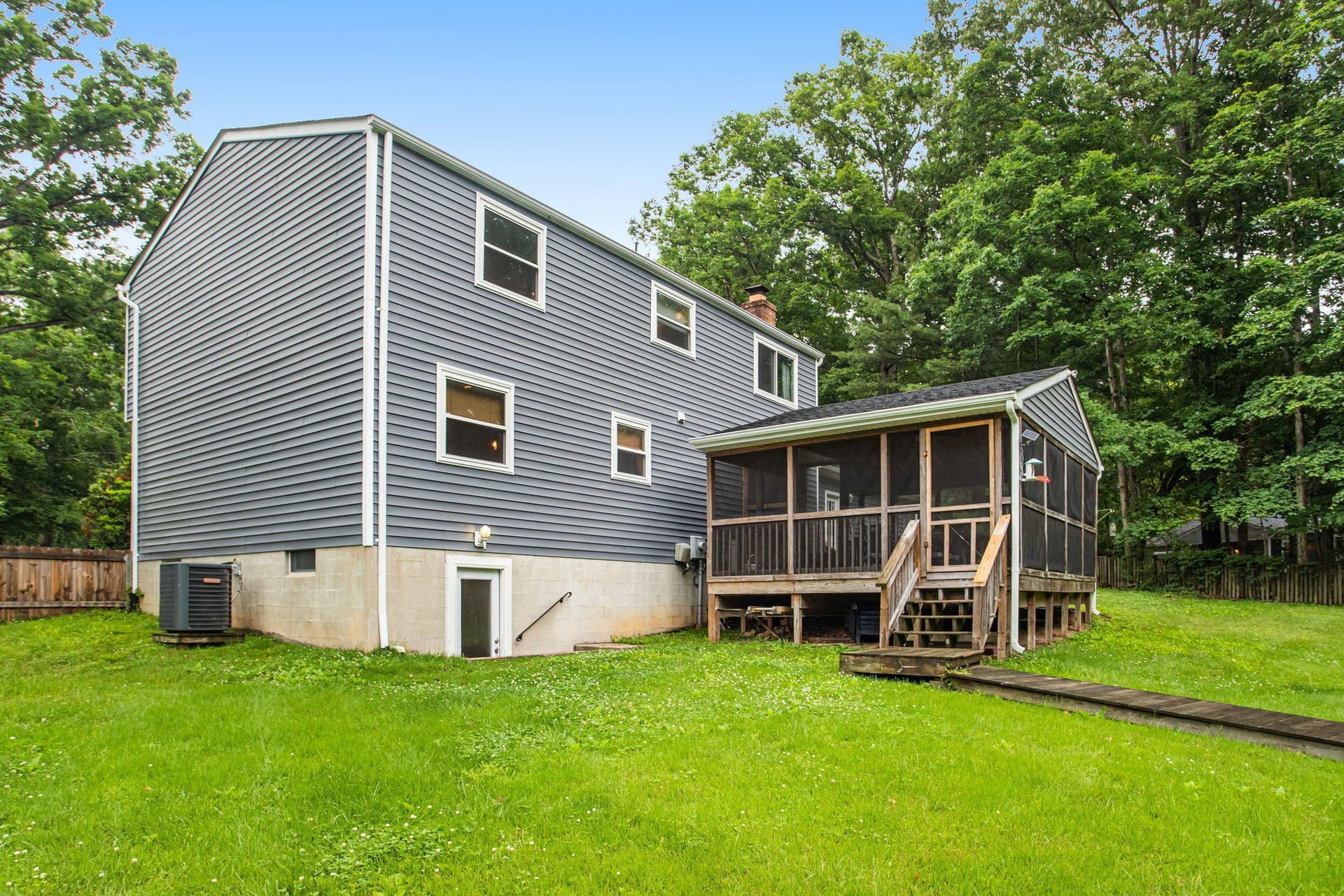 8005 Gracie Drive photo 41
