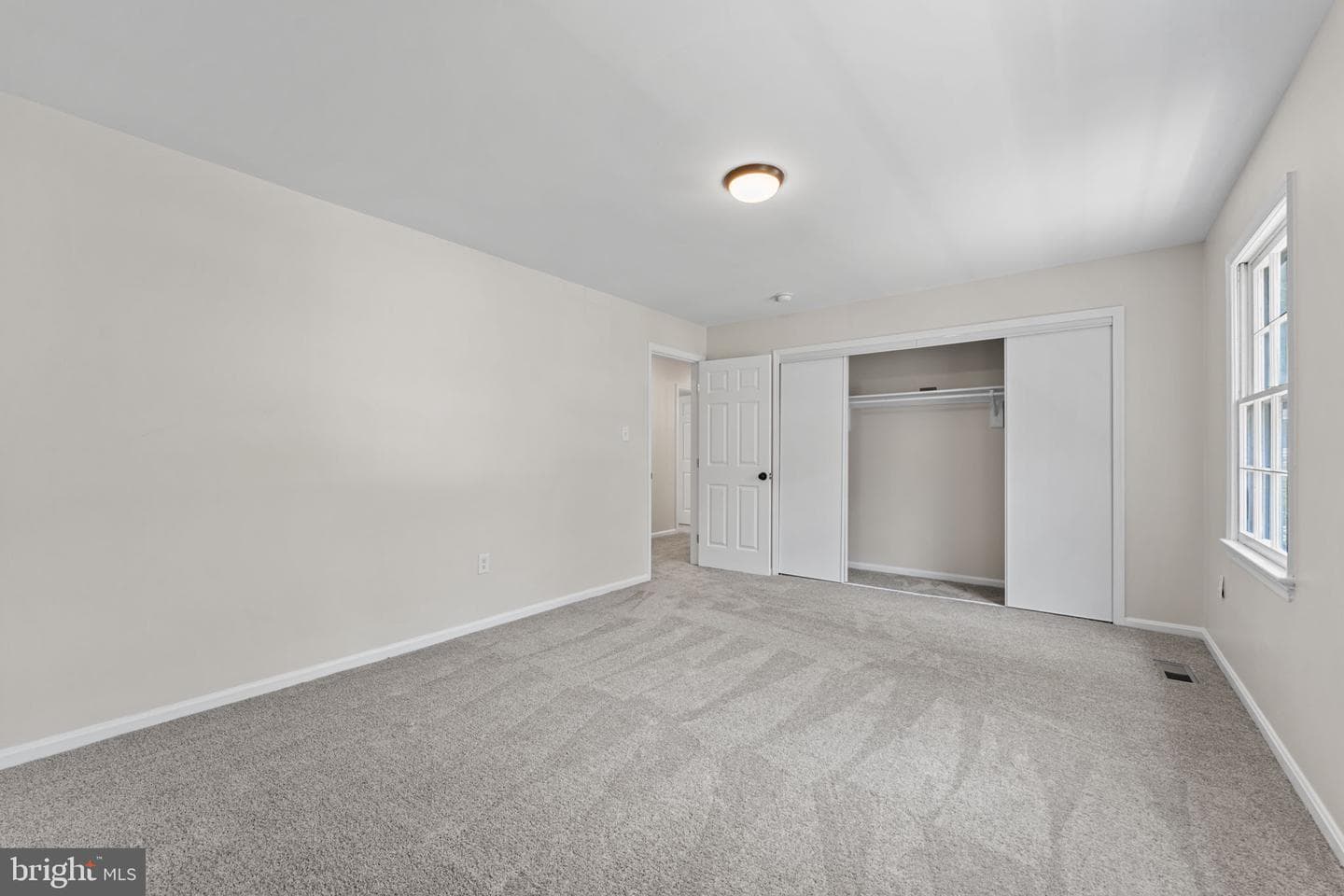 2250 Scotch Court photo 20