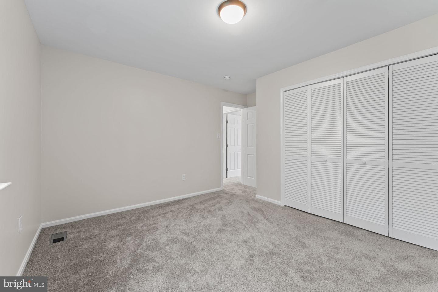 2250 Scotch Court photo 23