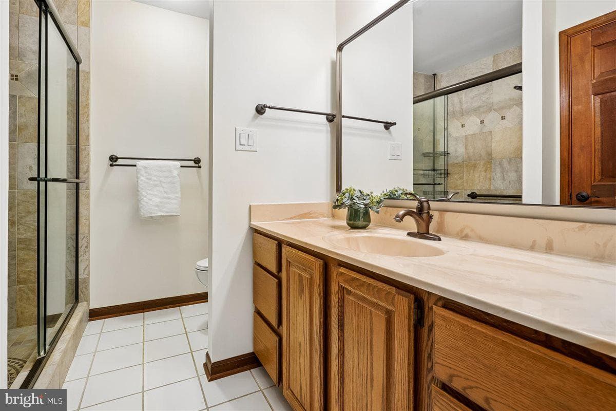 15348 Edgehill Drive photo 34