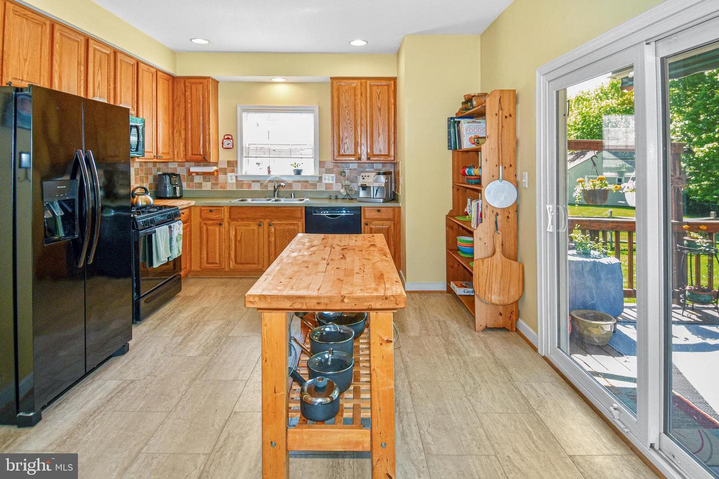 5977 Tapestry Drive photo 10