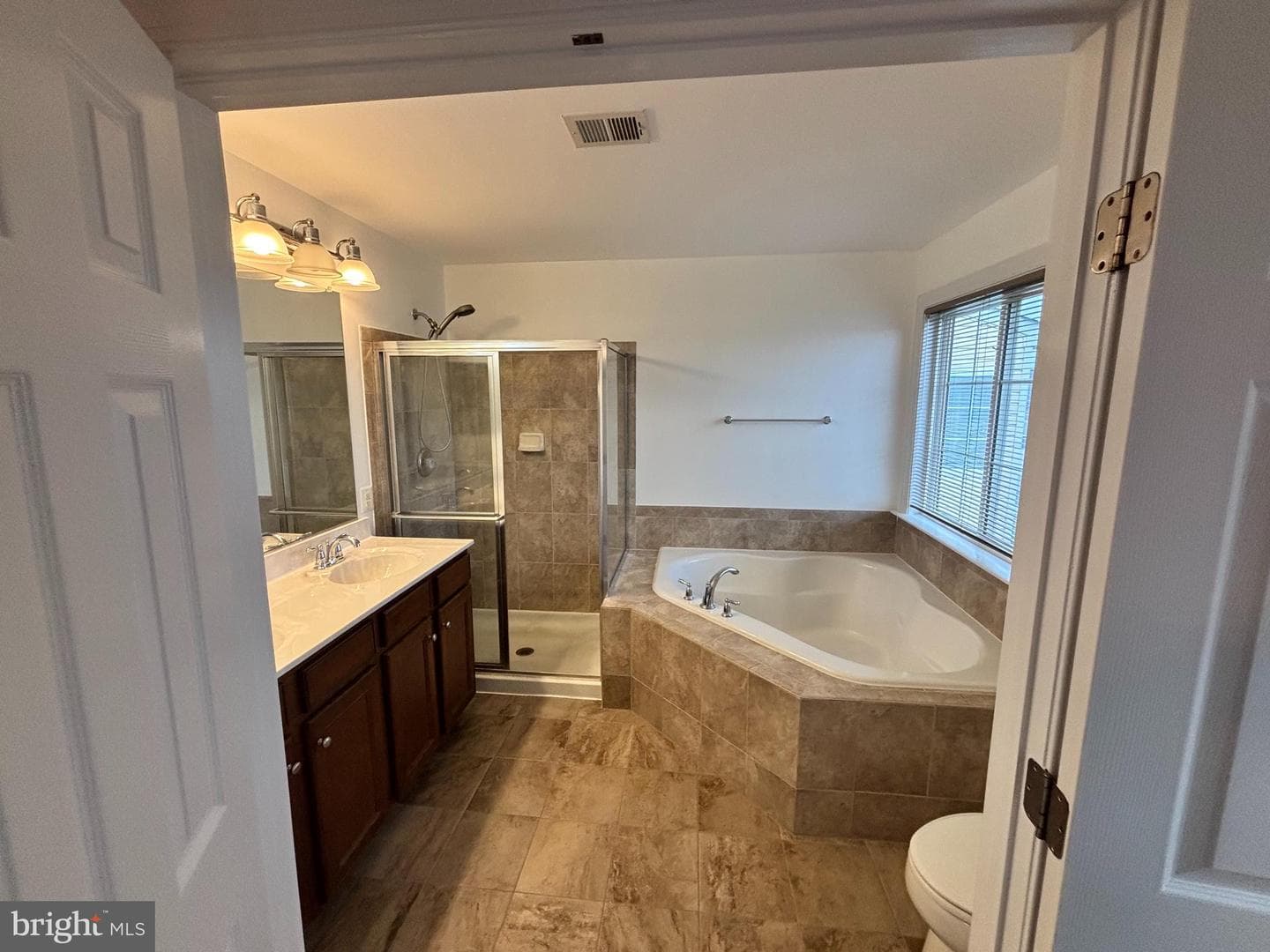 6092 Popes Creek Place photo 17