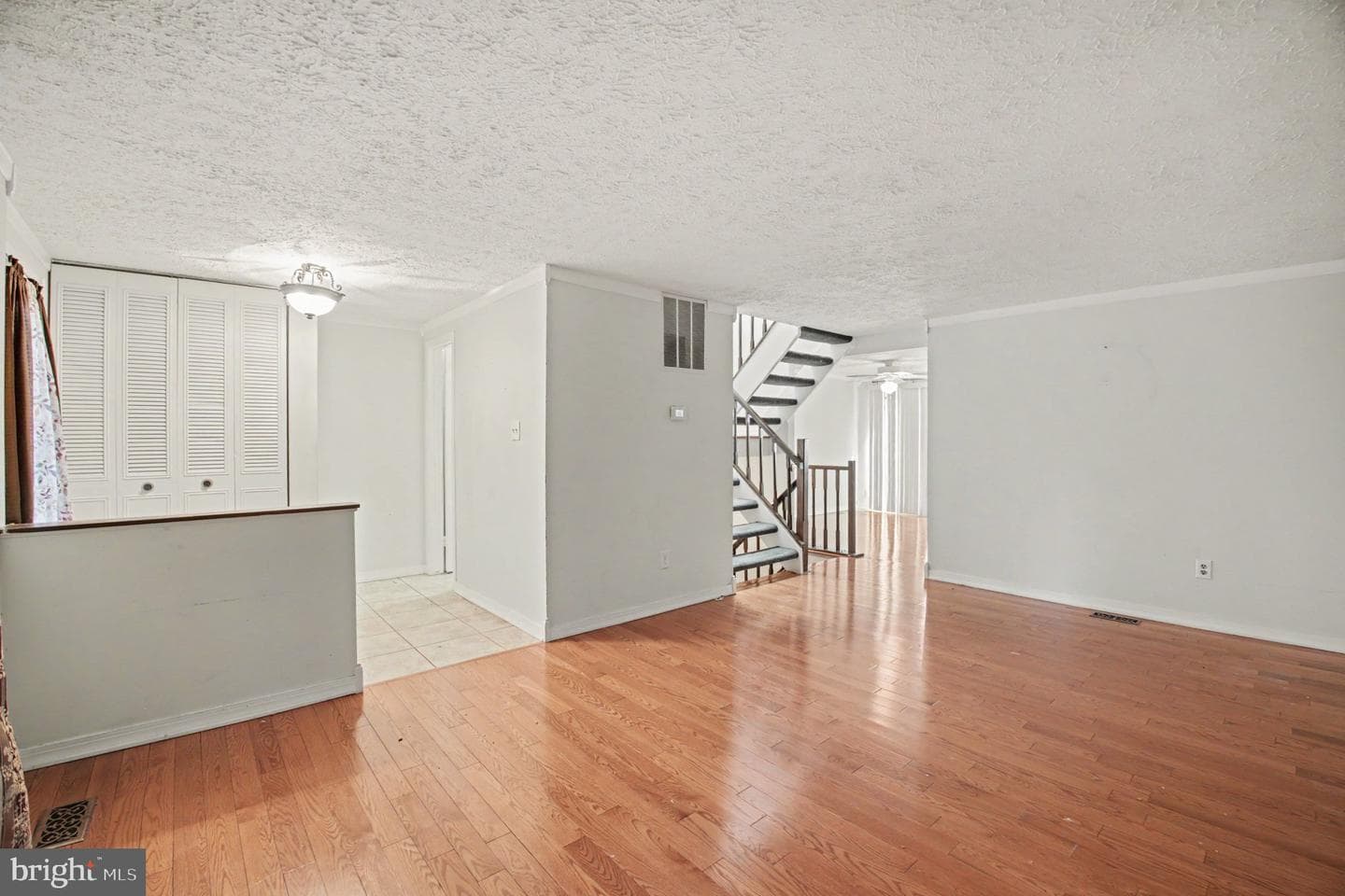 16125 Alexander Place photo 5