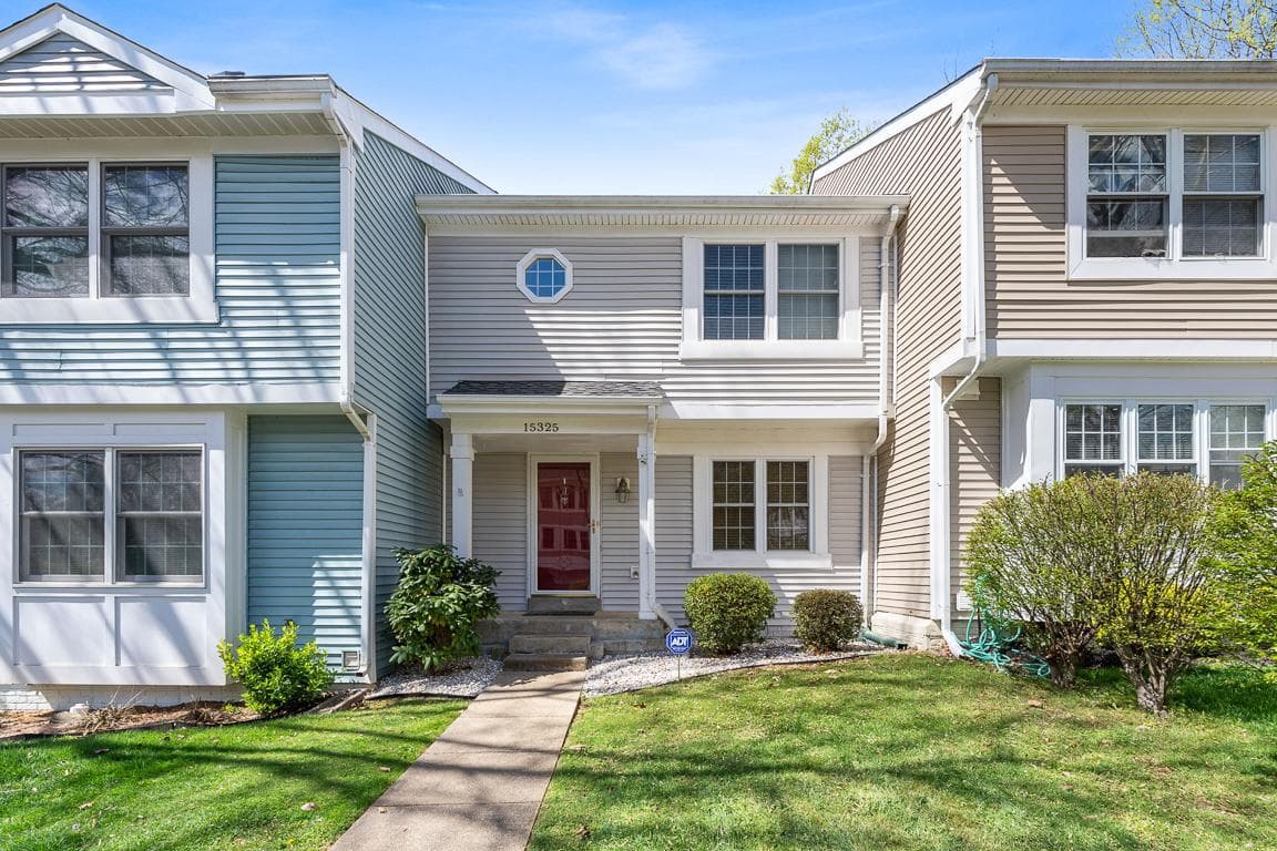 15325 Waters Edge Court, Dumfries