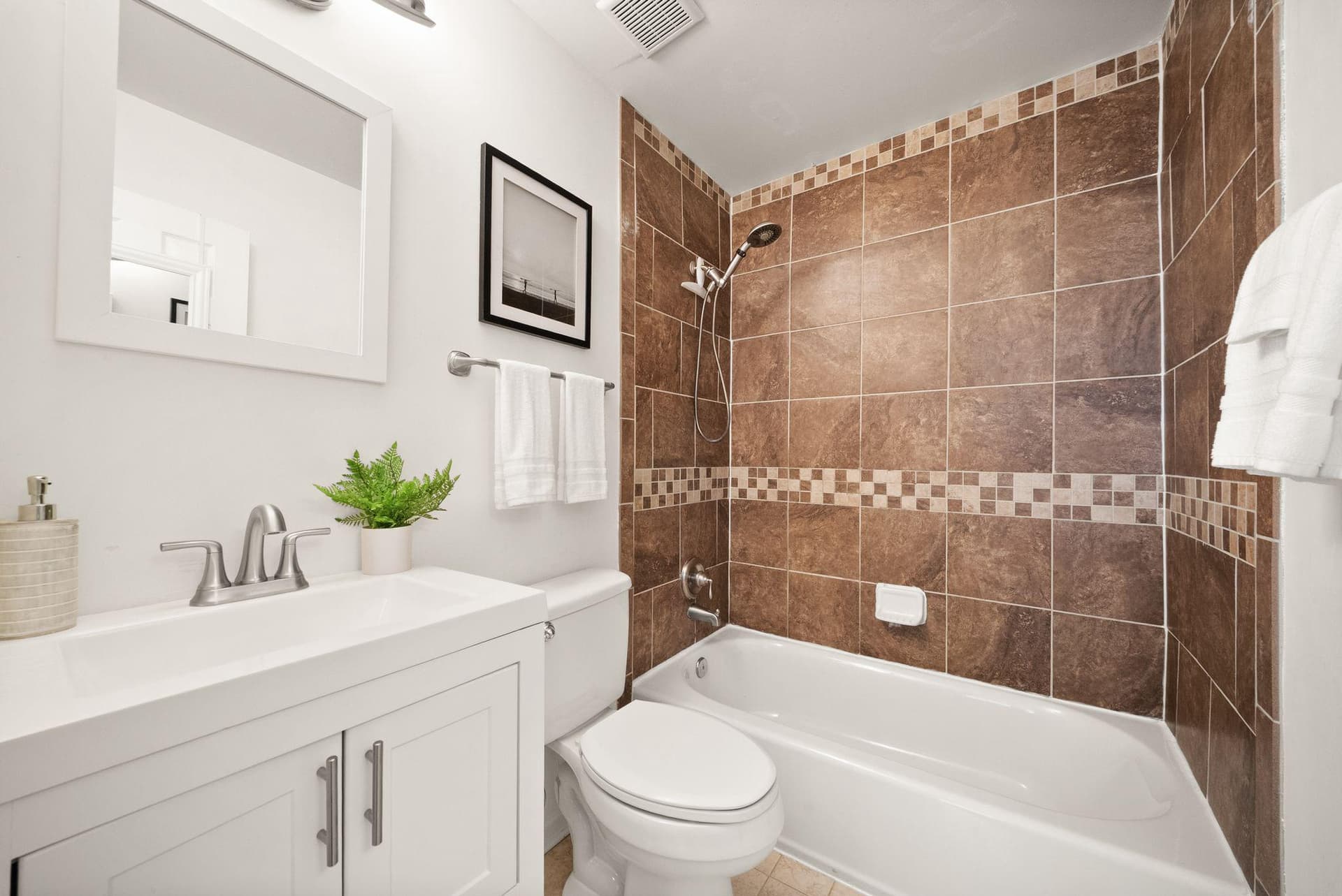 15325 Waters Edge Court photo 24