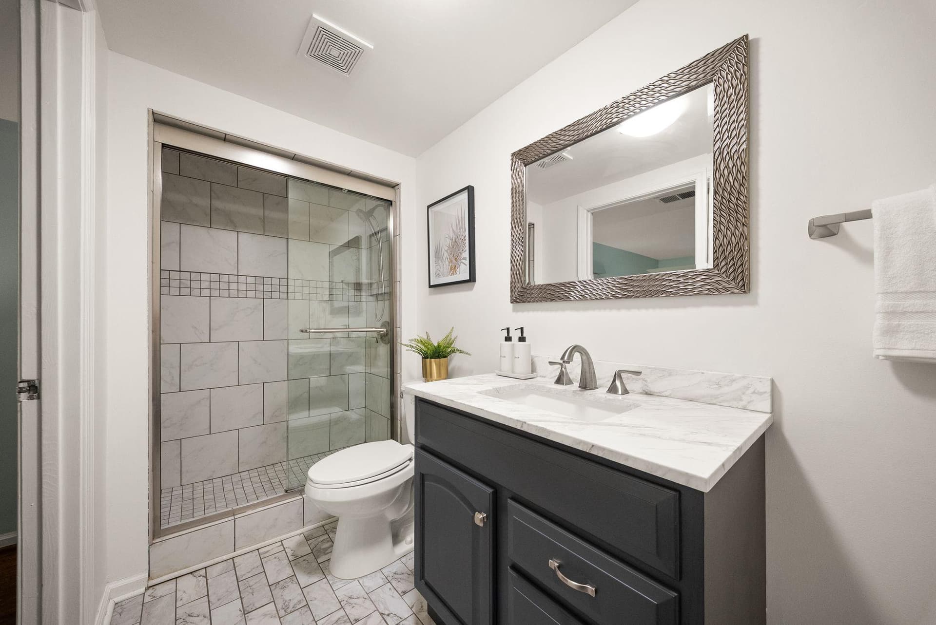 15325 Waters Edge Court photo 37