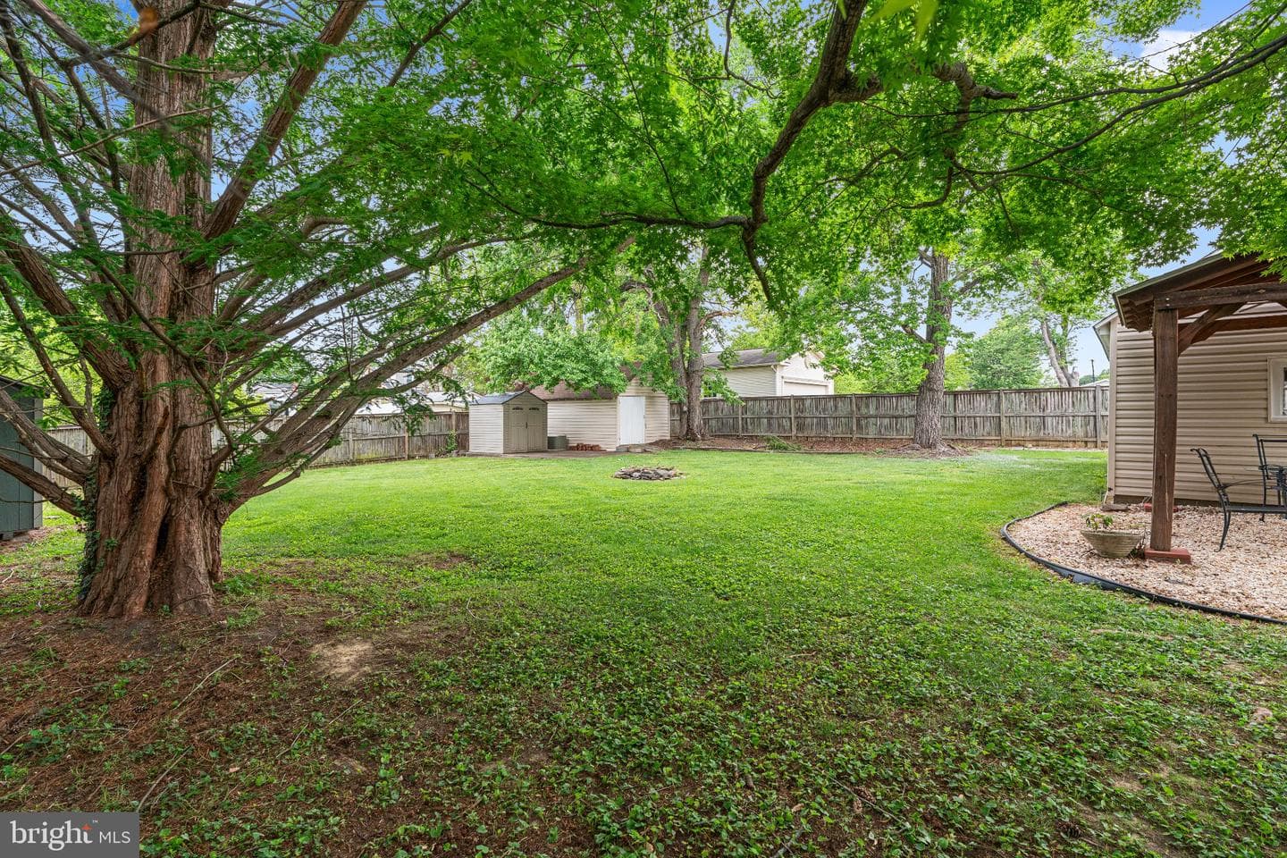 13406 Woodbridge Street photo 15