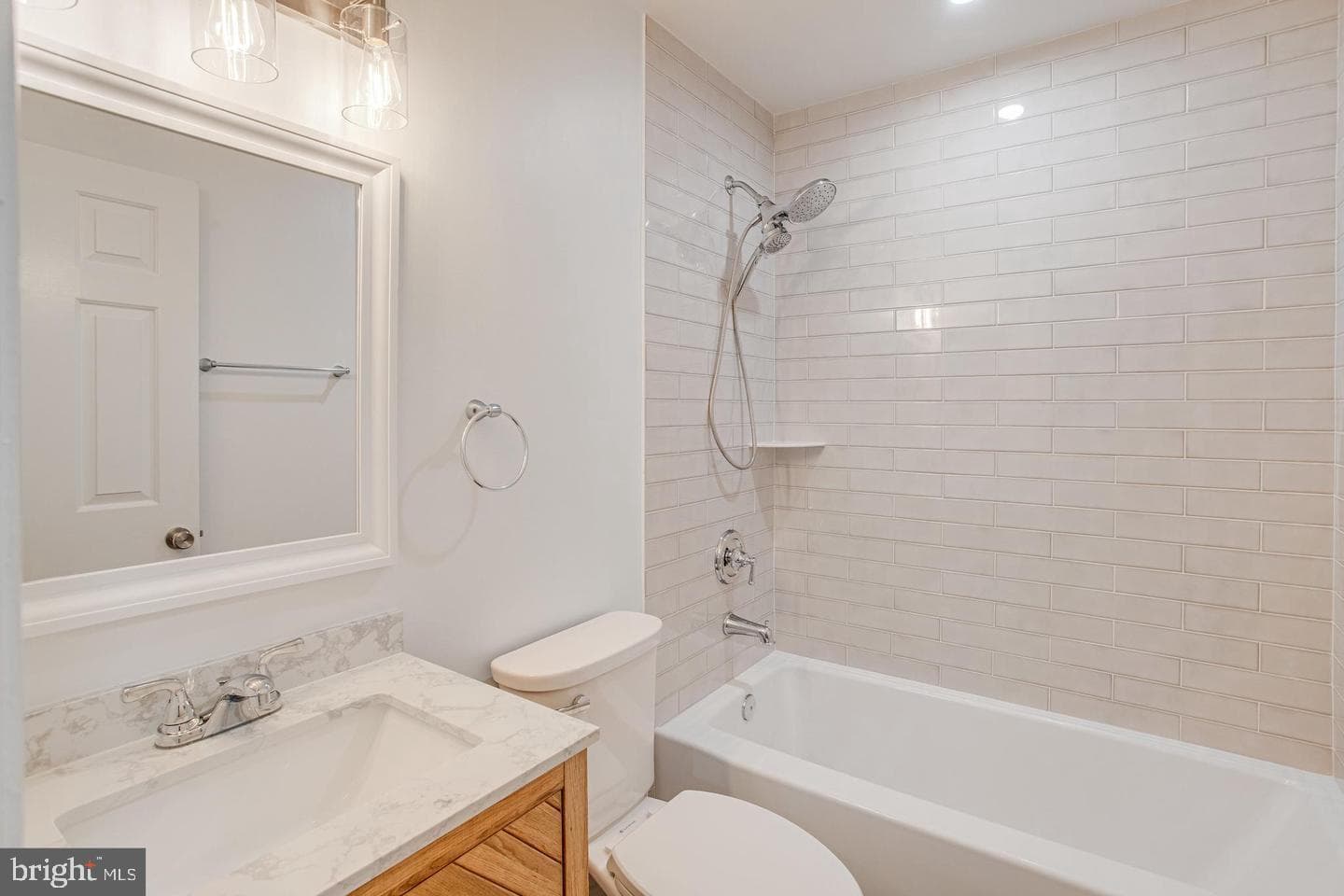 15327 Blacksmith Terrace photo 20