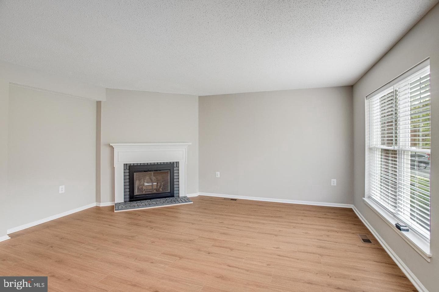 15327 Blacksmith Terrace photo 5