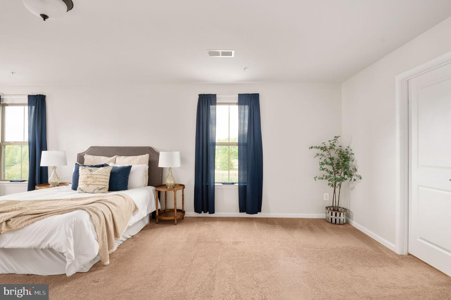 2505 Sweet Clover Court photo 33