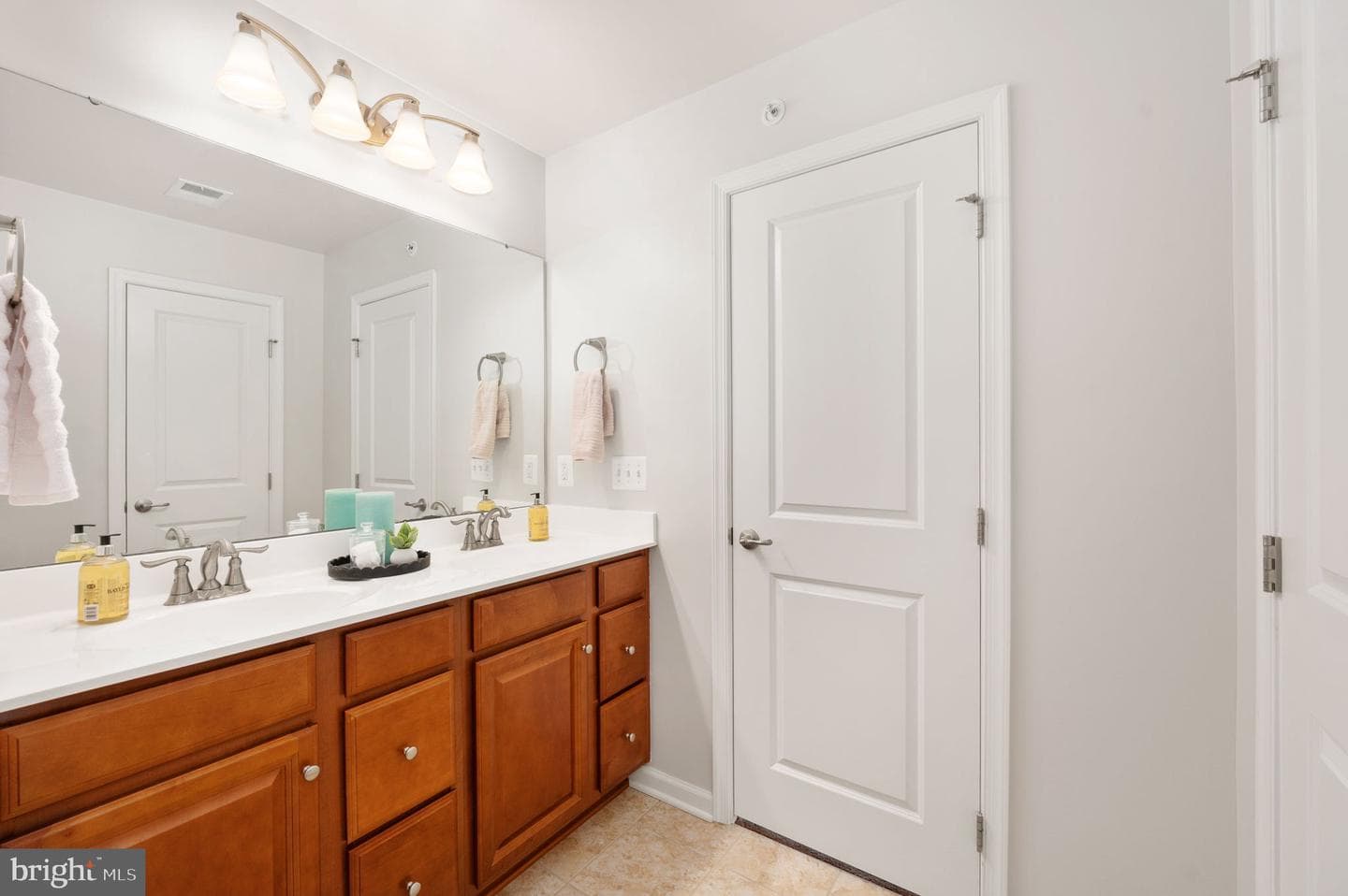 2505 Sweet Clover Court photo 35