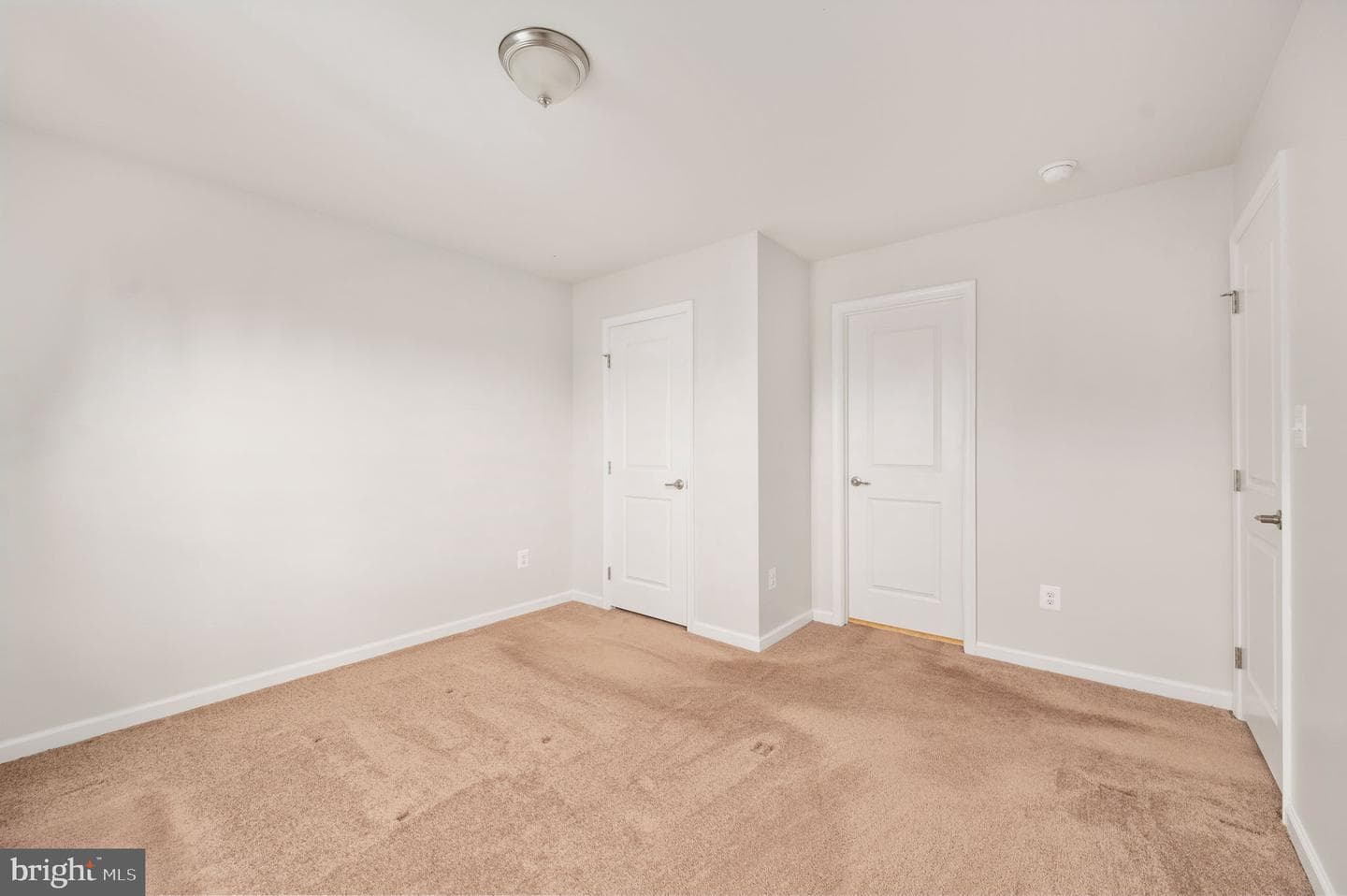 2505 Sweet Clover Court photo 46