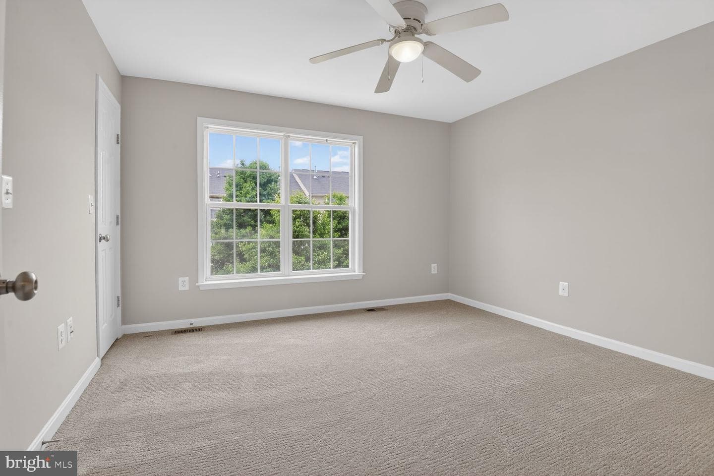 15700 John Diskin Circle photo 19