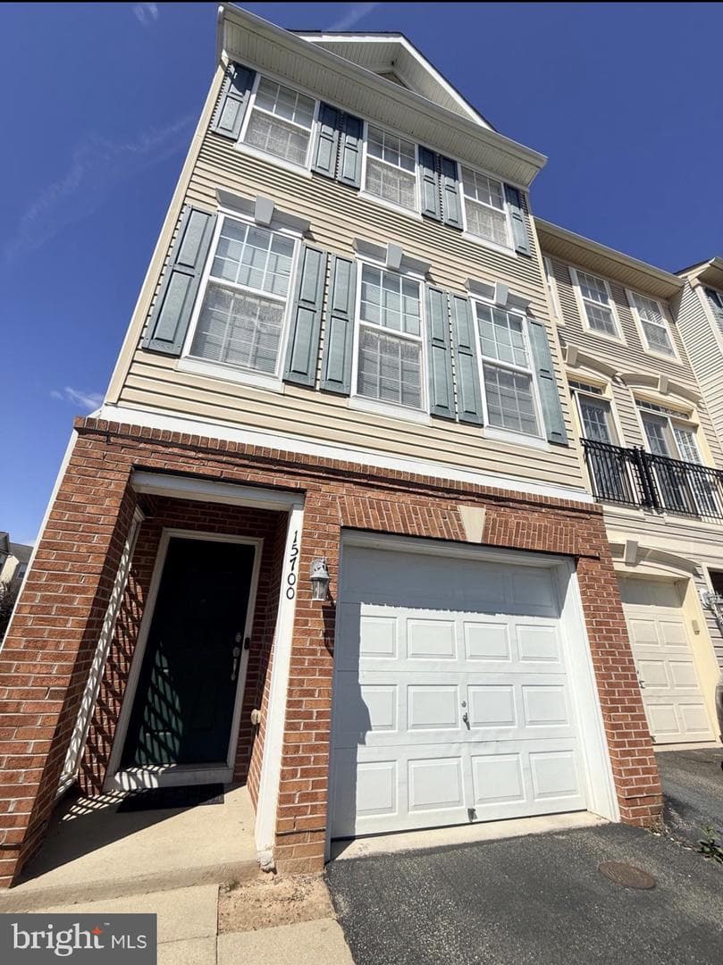 15700 John Diskin Circle photo 2