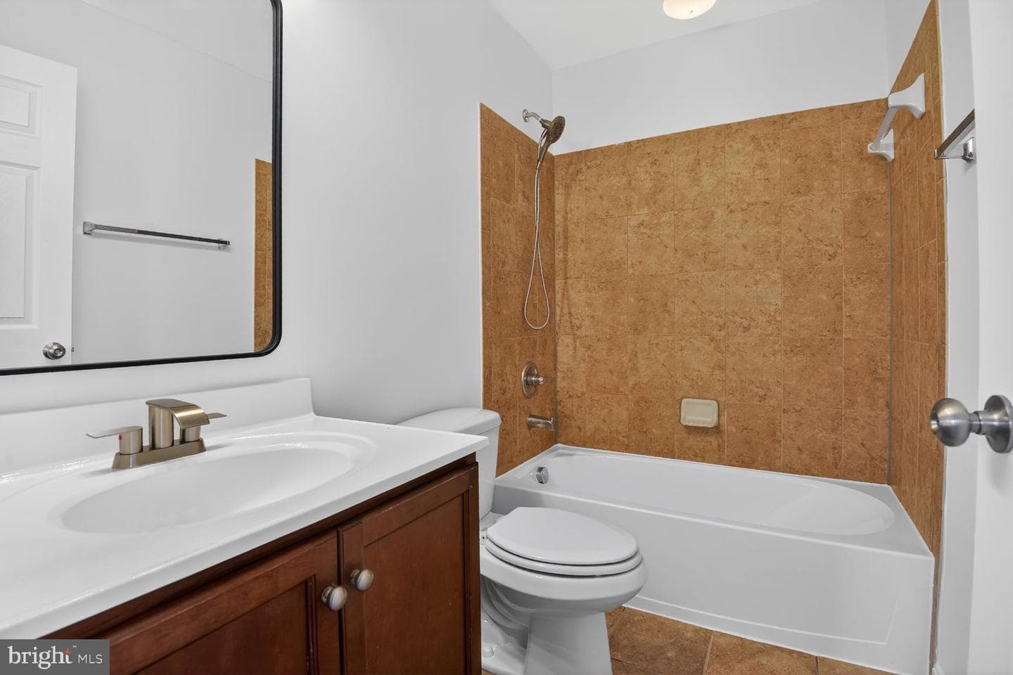 15700 John Diskin Circle photo 23