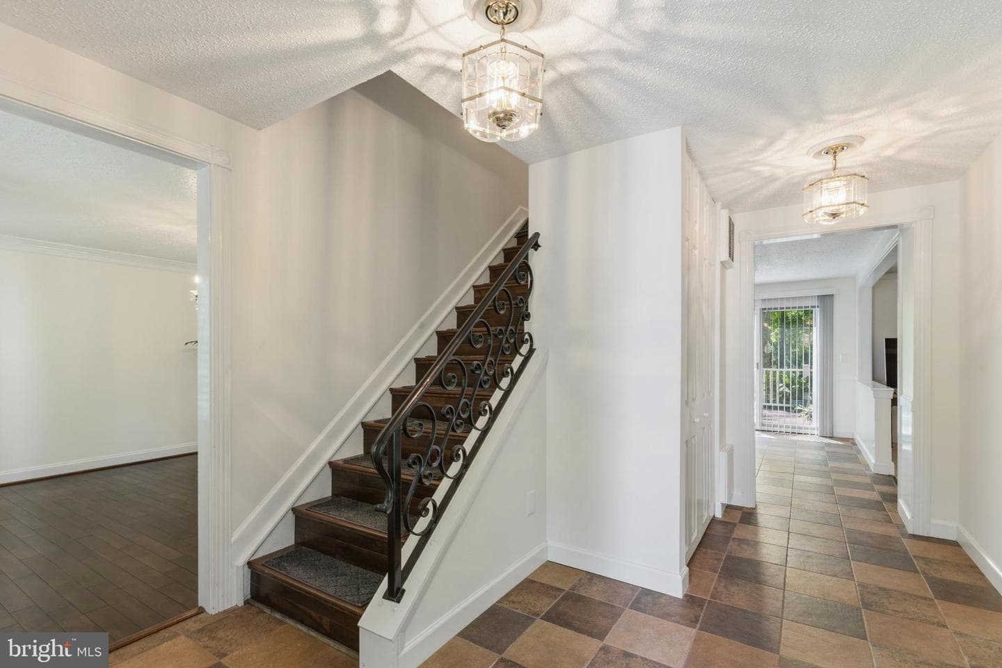 8181 Erika Drive photo 10