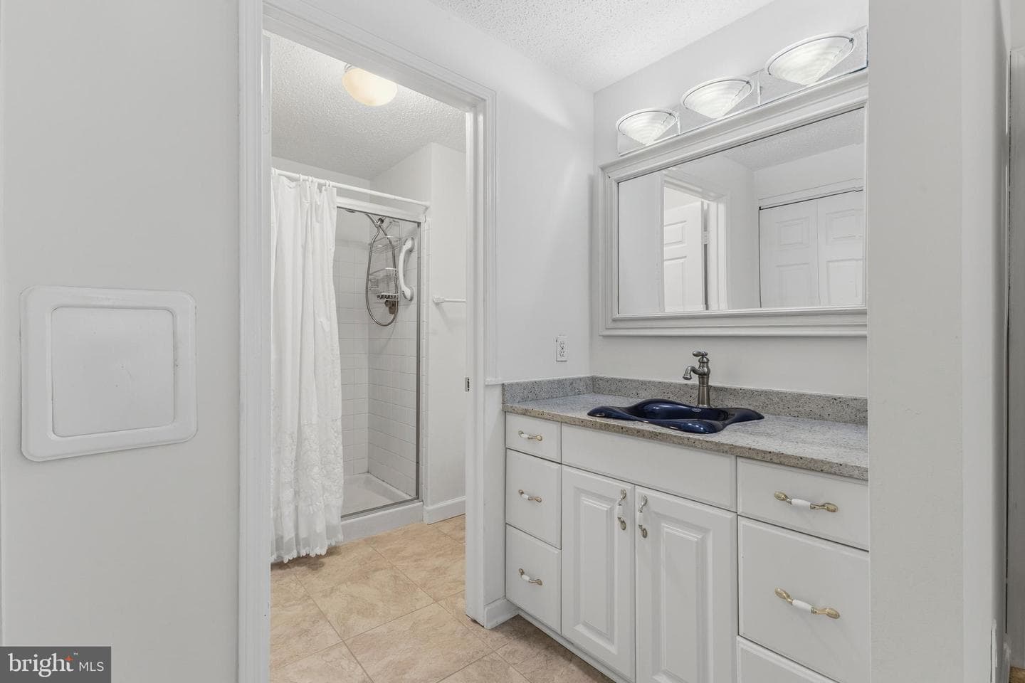 8181 Erika Drive photo 32
