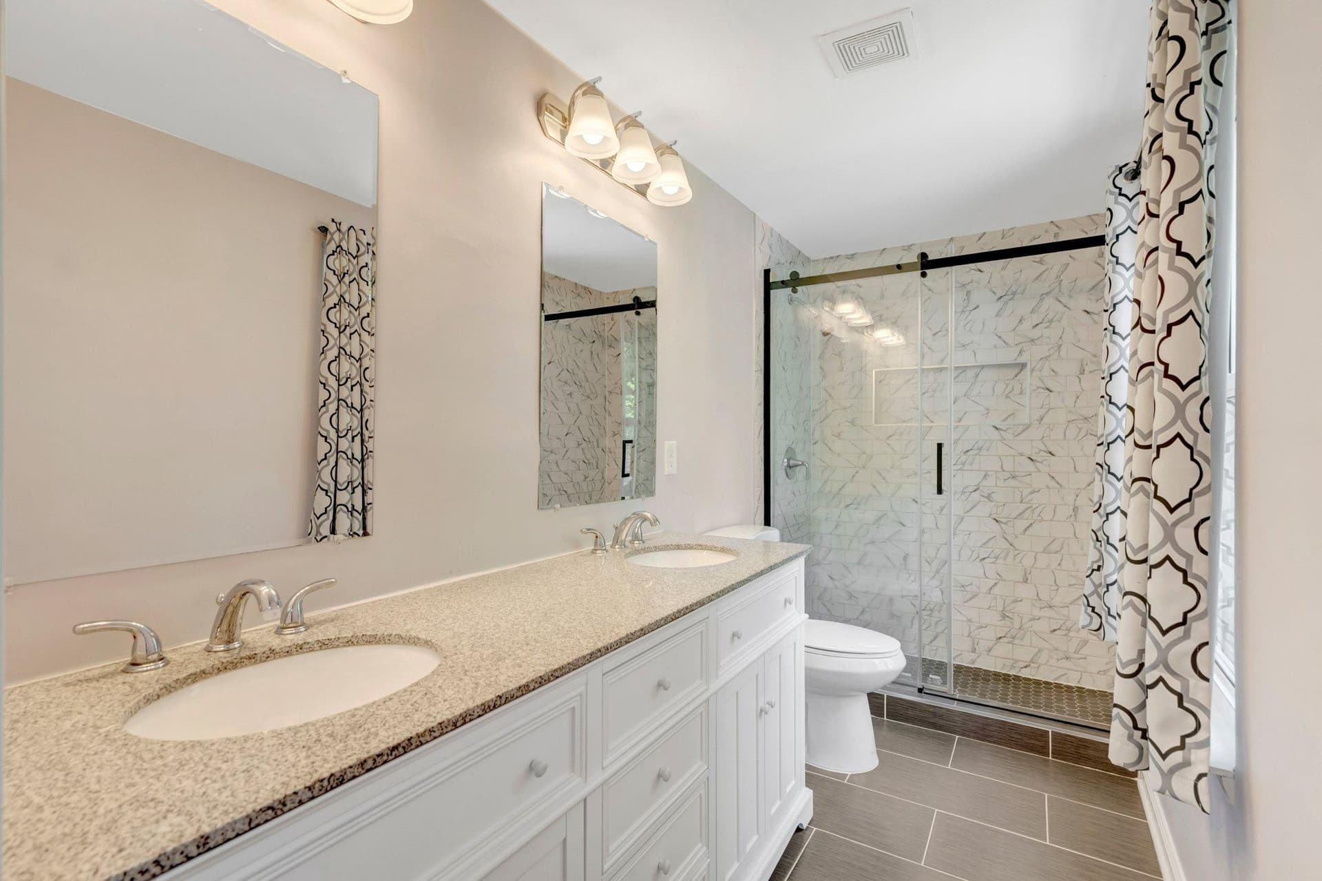 8085 Gracie Drive photo 30