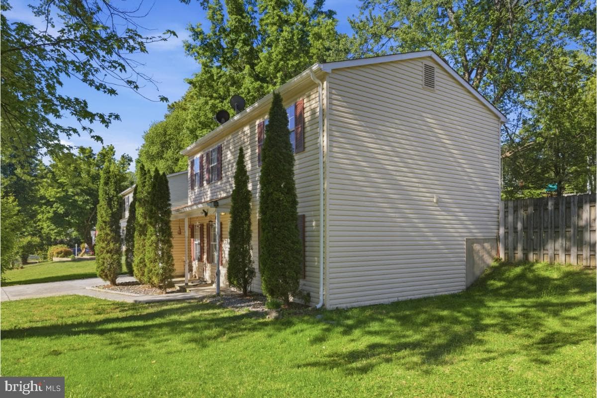 5283 Sudberry Lane photo 4
