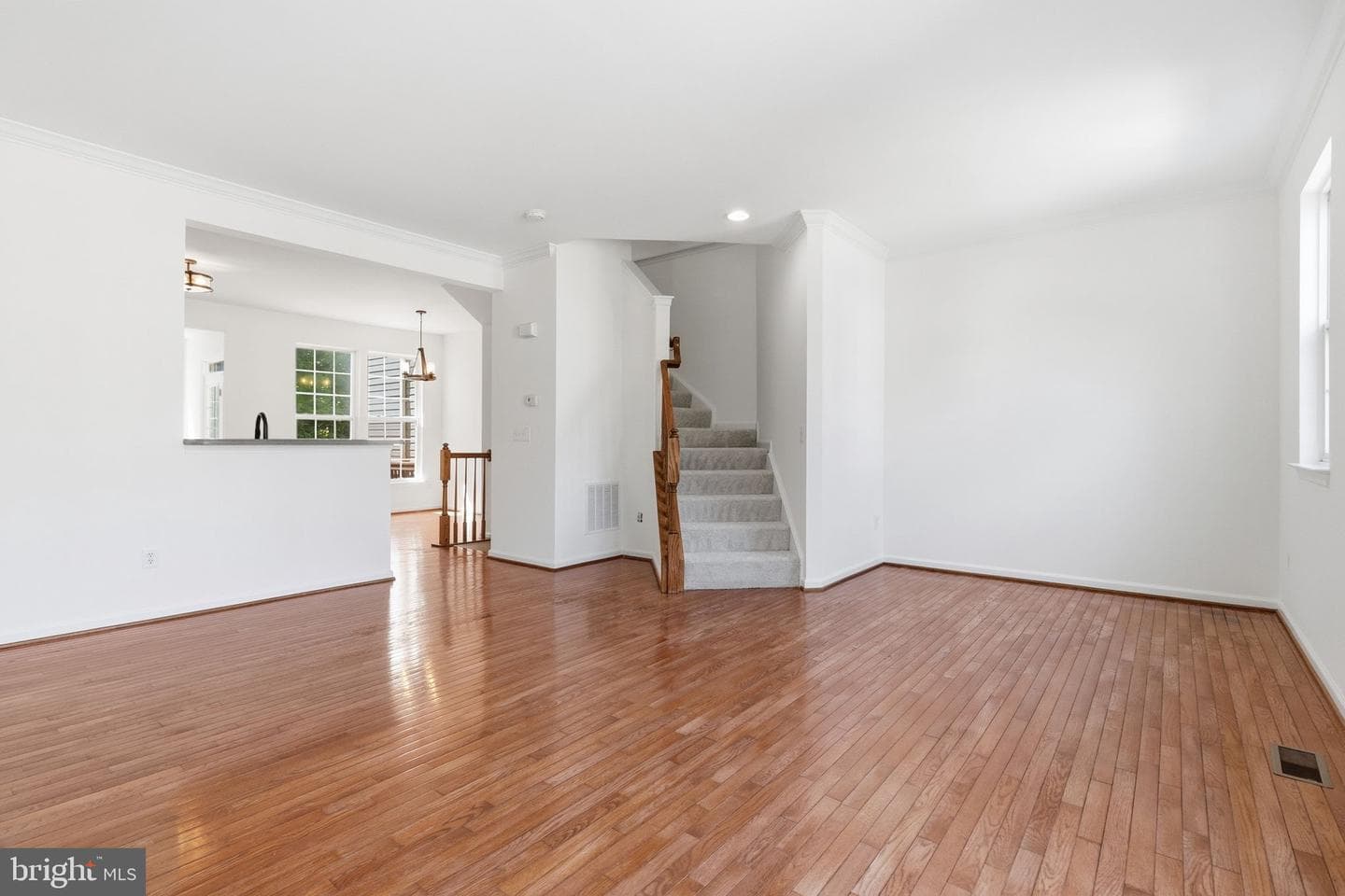 1526 Grosbeak Court photo 10