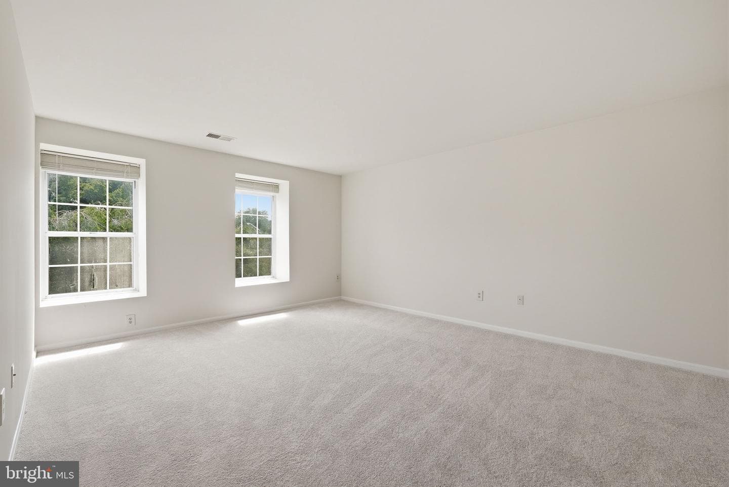 3564 Veronica Lane photo 17