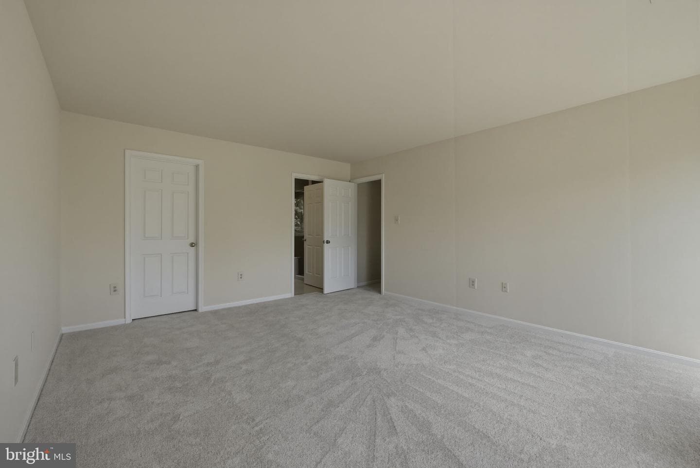 3564 Veronica Lane photo 18