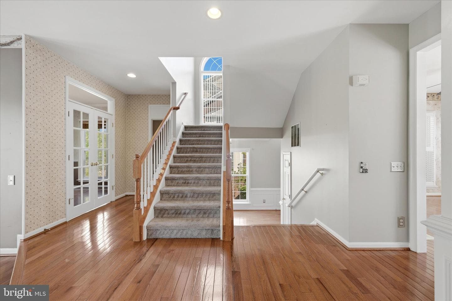 7009 Courtyard Way photo 27