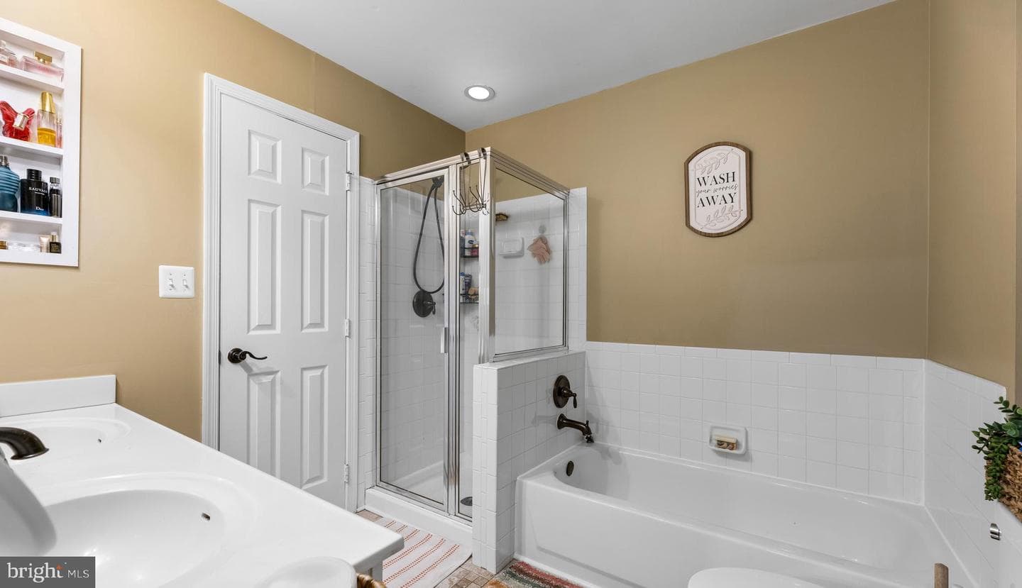 4248 Ashmere Circle photo 11