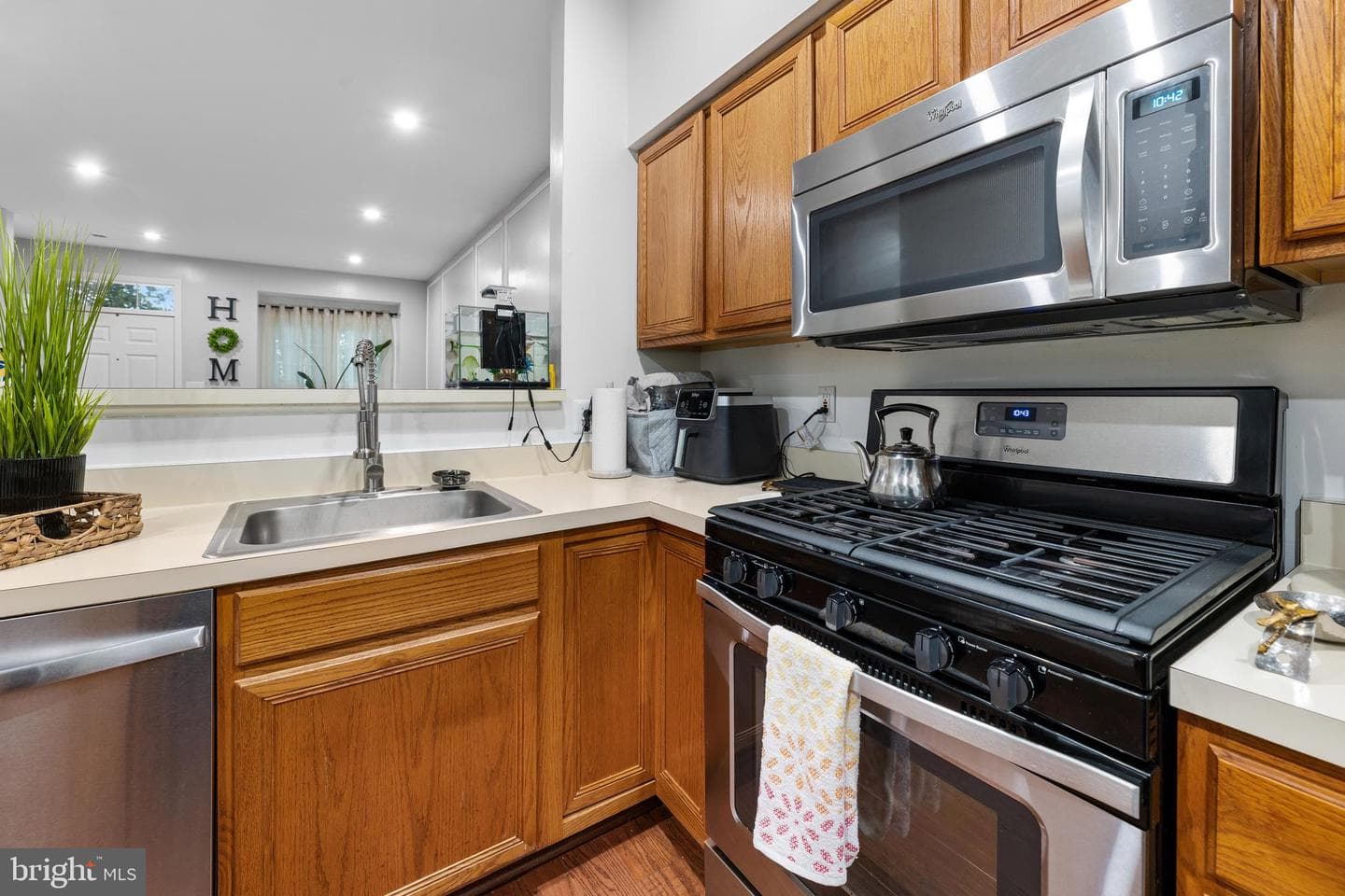 4248 Ashmere Circle photo 6