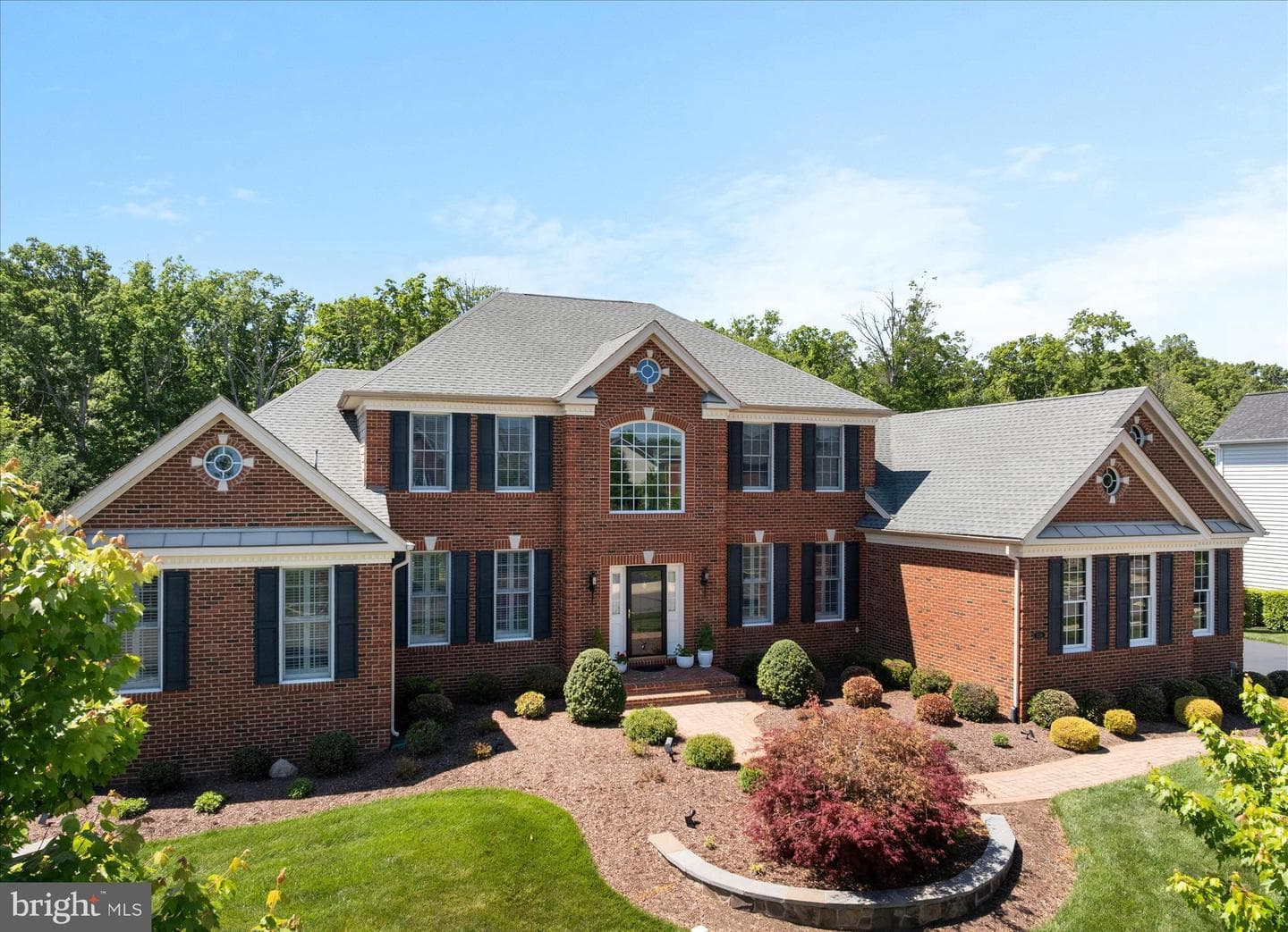 5214 Bonnie Brae Farm Drive photo 2