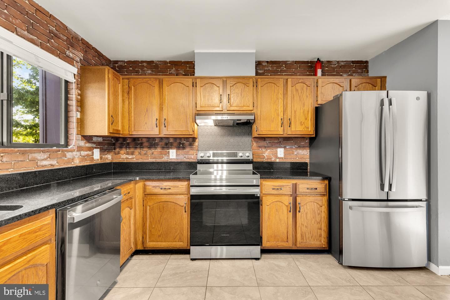 2103 Old Landing Way photo 17