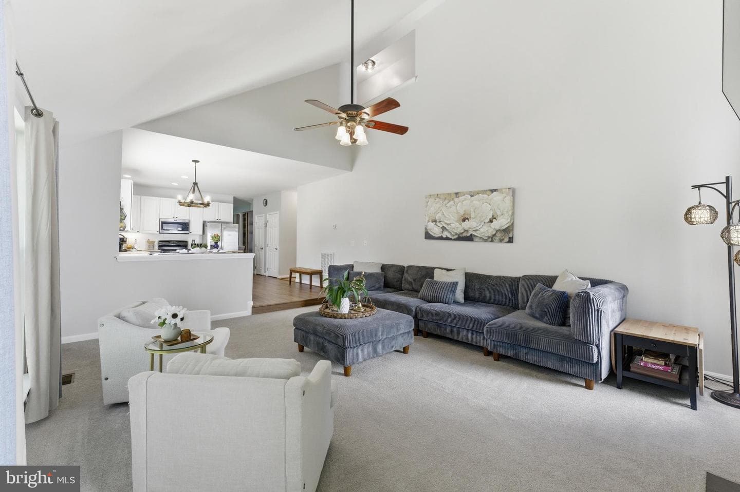 14889 Greenhill Crossing Drive photo 24
