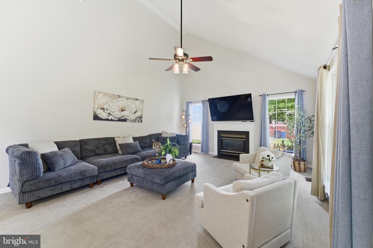 14889 Greenhill Crossing Drive photo 25