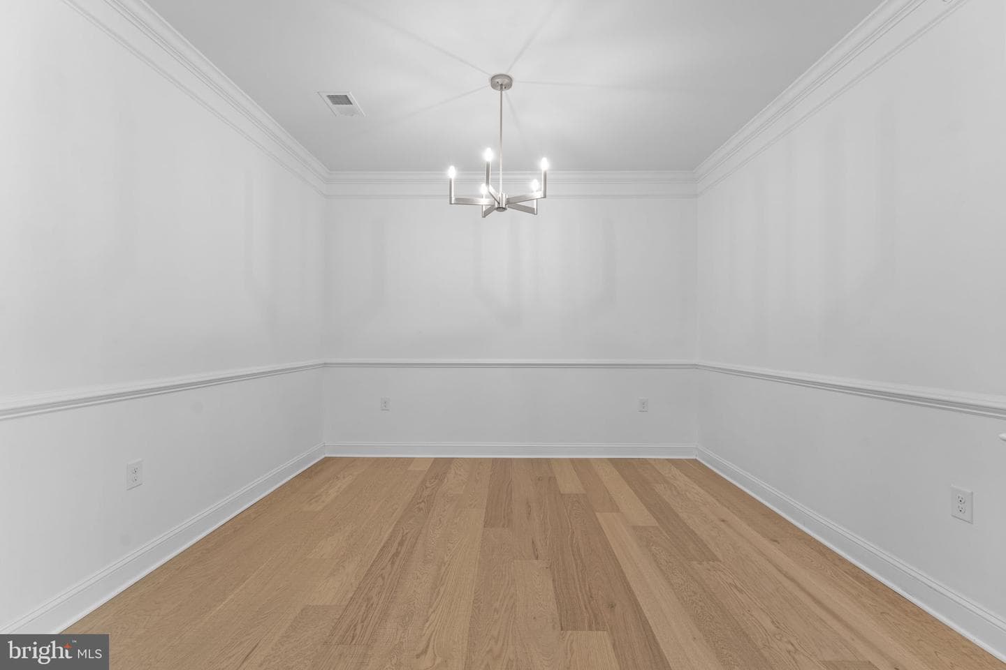 15110 Heather Mill Lane #404 photo 14