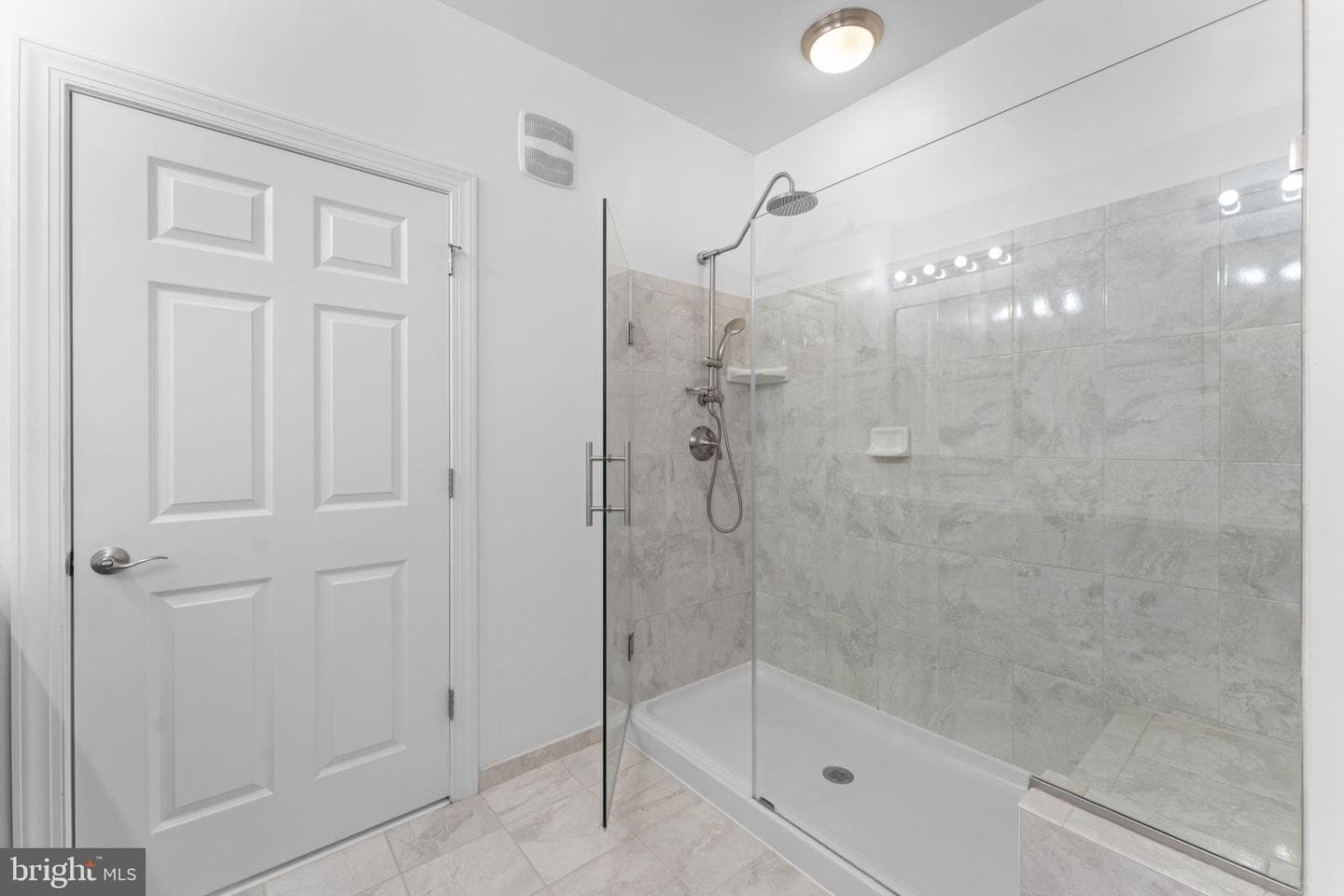 15110 Heather Mill Lane #404 photo 28